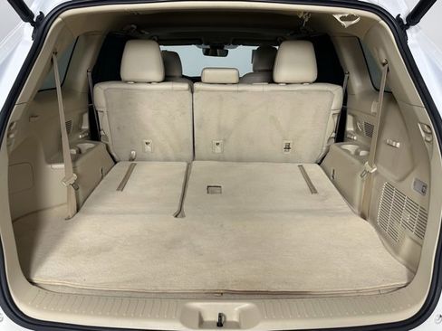 Used 2018 Toyota Highlander XLE image 29