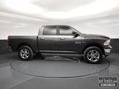 Used 2018 RAM 1500 Big Horn image 49
