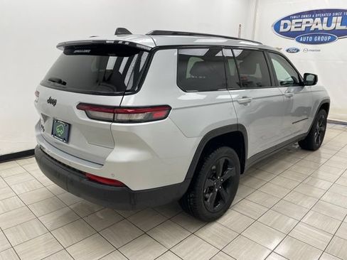 Used 2023 Jeep Grand Cherokee L Laredo AWD/4WD image 21