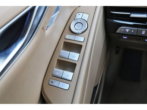 Used 2025 Genesis G80 2.5T Advanced image 22