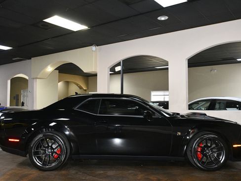 Used 2022 Dodge Challenger R/T Scat Pack RWD image 52