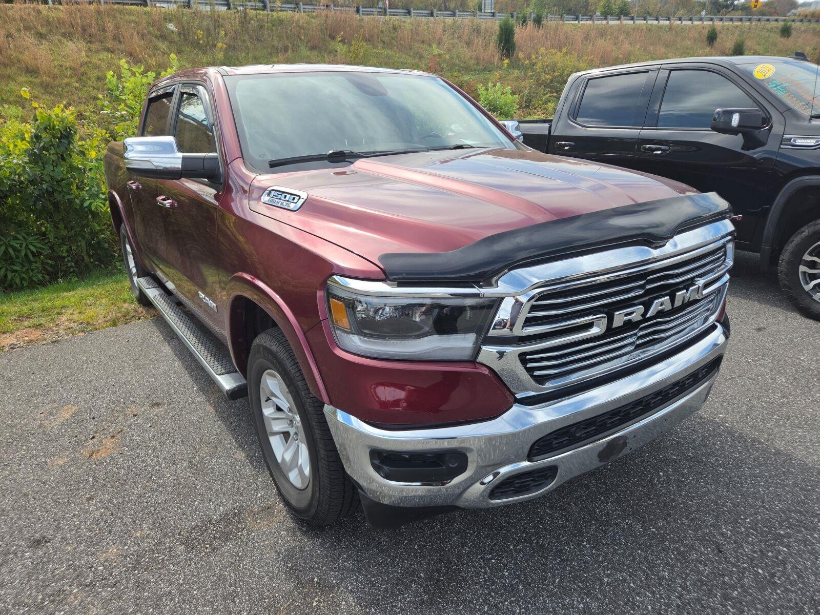 Used 2019 RAM 1500 Laramie AWD/4WD image 3