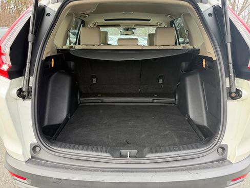 Used 2017 Honda CR-V Touring image 13