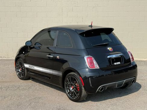Used 2013 FIAT 500 Abarth w/ Beats Audio Pkg FWD image 4
