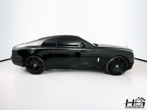 Used 2015 Rolls-Royce Wraith RWD image 5