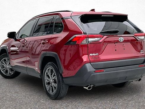 Certified 2023 Toyota RAV4 XLE Premium AWD/4WD image 7