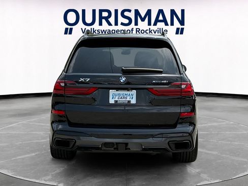 Used 2022 BMW X7 xDrive40i w/ M Sport Package AWD/4WD image 5