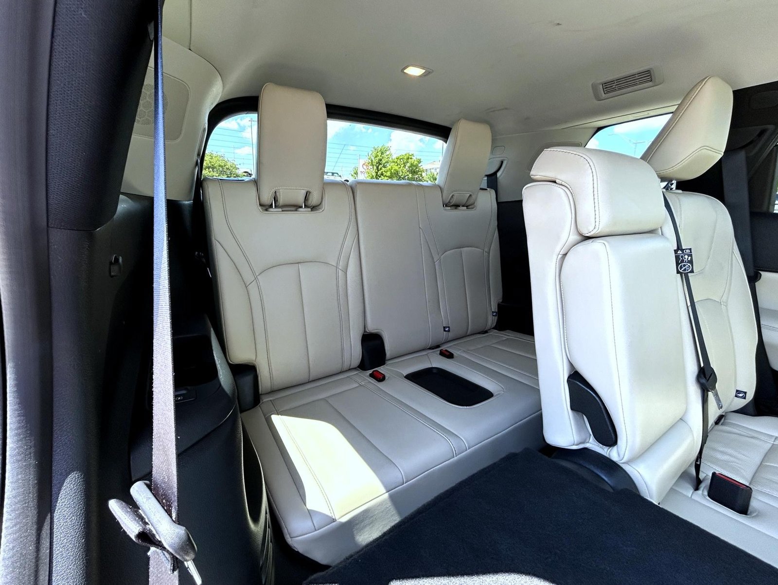 Certified 2023 INFINITI QX60 Luxe w/ Cargo Package AWD/4WD image 19
