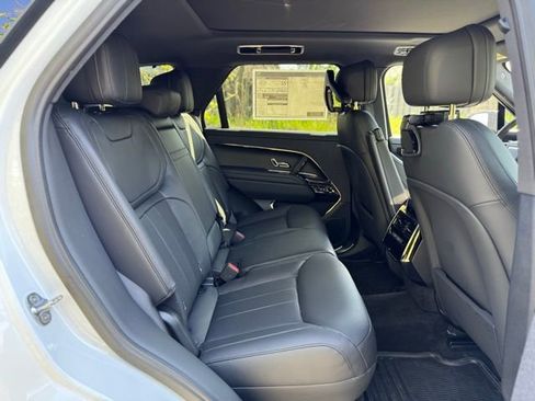 New 2026 Land Rover Range Rover Sport Dynamic SE AWD/4WD image 17