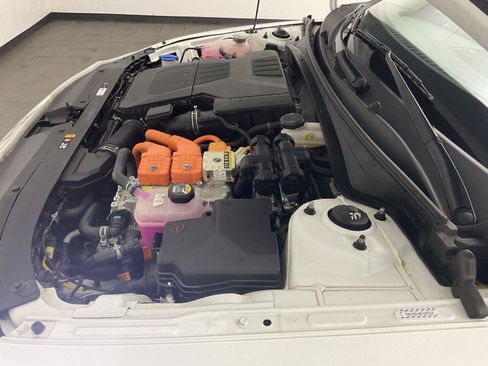 Used 2024 Hyundai Elantra Limited FWD image 20