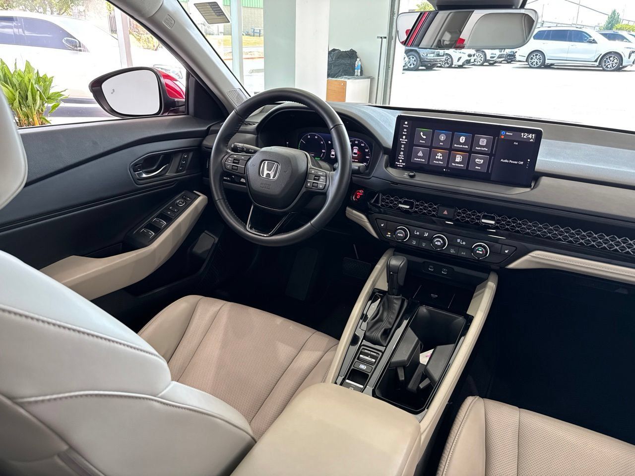 Used 2025 Honda Accord EX-L image 43