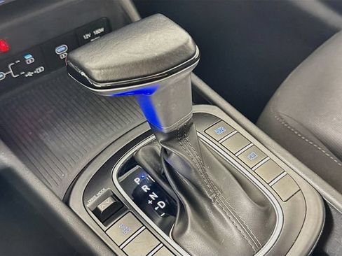 Used 2025 Hyundai Kona SEL AWD/4WD image 18