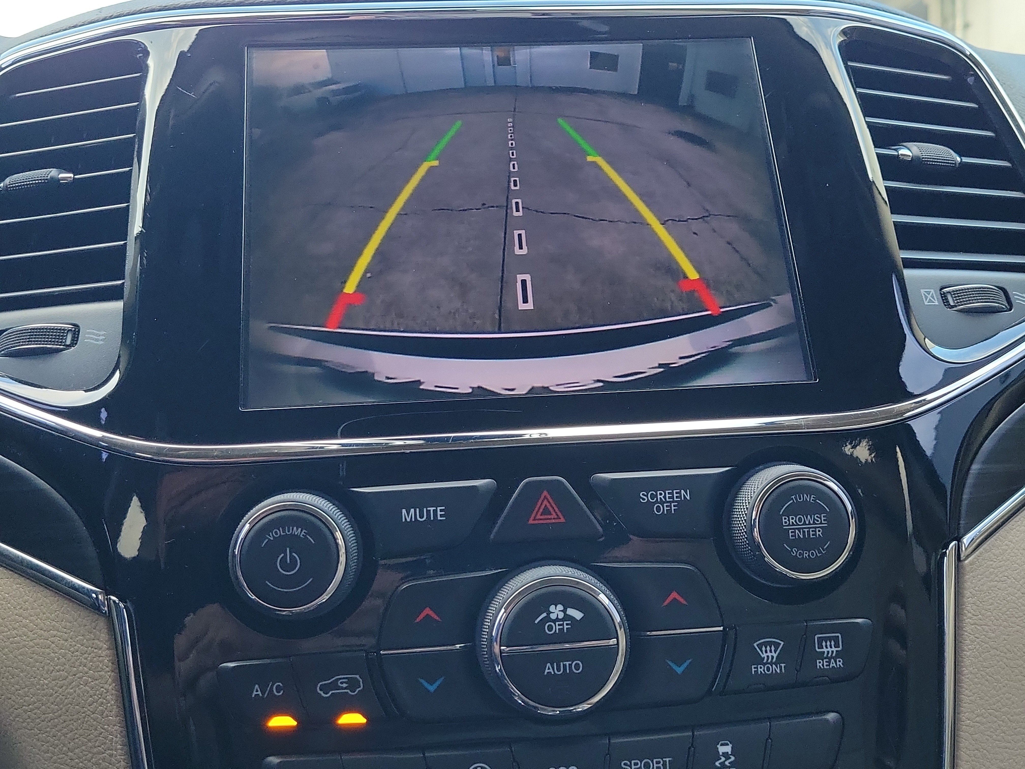 Used 2020 Jeep Grand Cherokee Limited RWD image 23