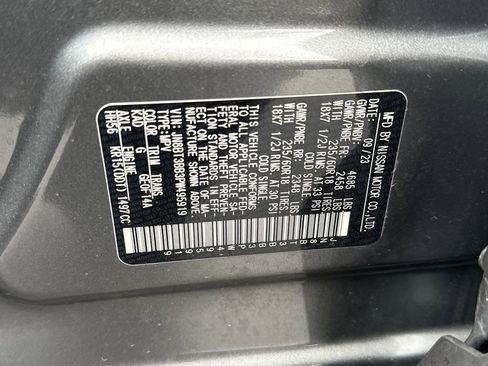 Used 2023 Nissan Rogue SV image 20