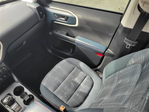 Certified 2023 Ford Bronco Sport Heritage w/ Heritage Convenience Package image 3