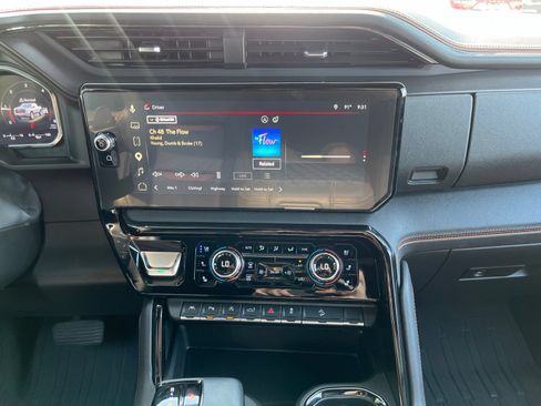 Certified 2026 GMC Sierra 1500 AT4 w/ AT4 Premium Package AWD/4WD image 10