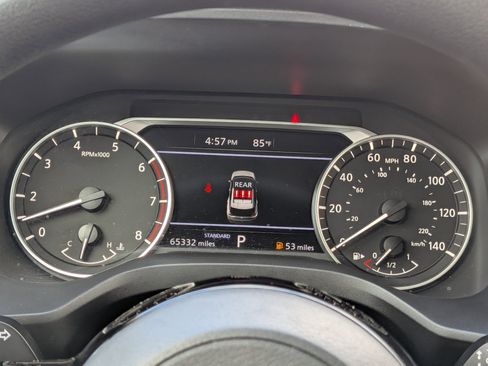 Used 2023 Nissan Rogue SV FWD image 26