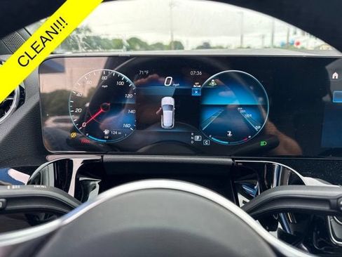 Used 2023 Mercedes-Benz GLA 250 4MATIC image 12