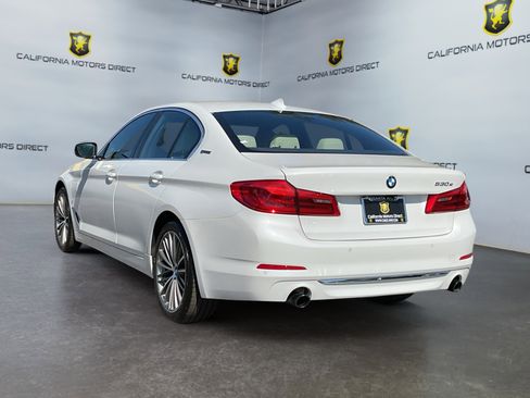 Used 2019 BMW 530e w/ Convenience Package RWD image 5