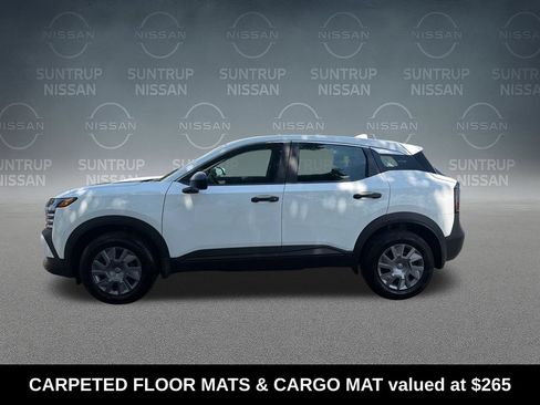 Used 2025 Nissan Kicks S FWD image 2