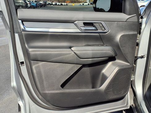 Used 2026 GMC Terrain Elevation image 4