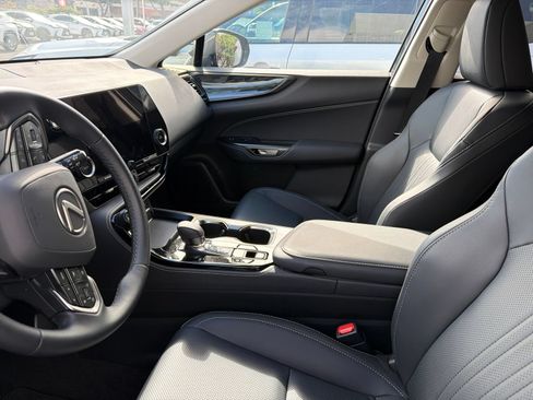 Used 2025 Lexus NX 350h AWD w/ Cold Area Package image 6
