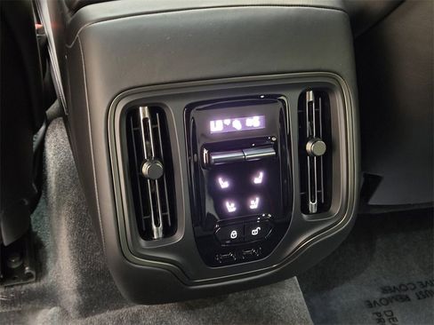 New 2026 Aston Martin DBX S image 18