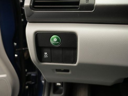 Used 2015 Honda Accord LX image 33