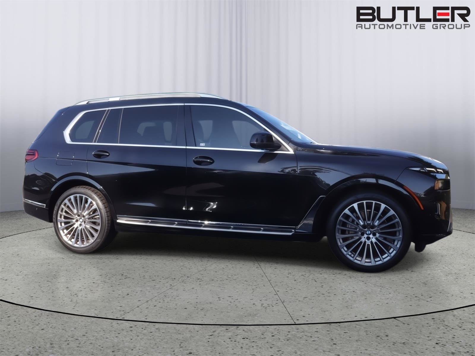Used 2024 BMW X7 xDrive40i w/ Premium Package AWD/4WD image 7