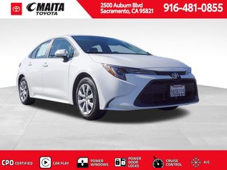 Certified 2022 Toyota Corolla LE video 1