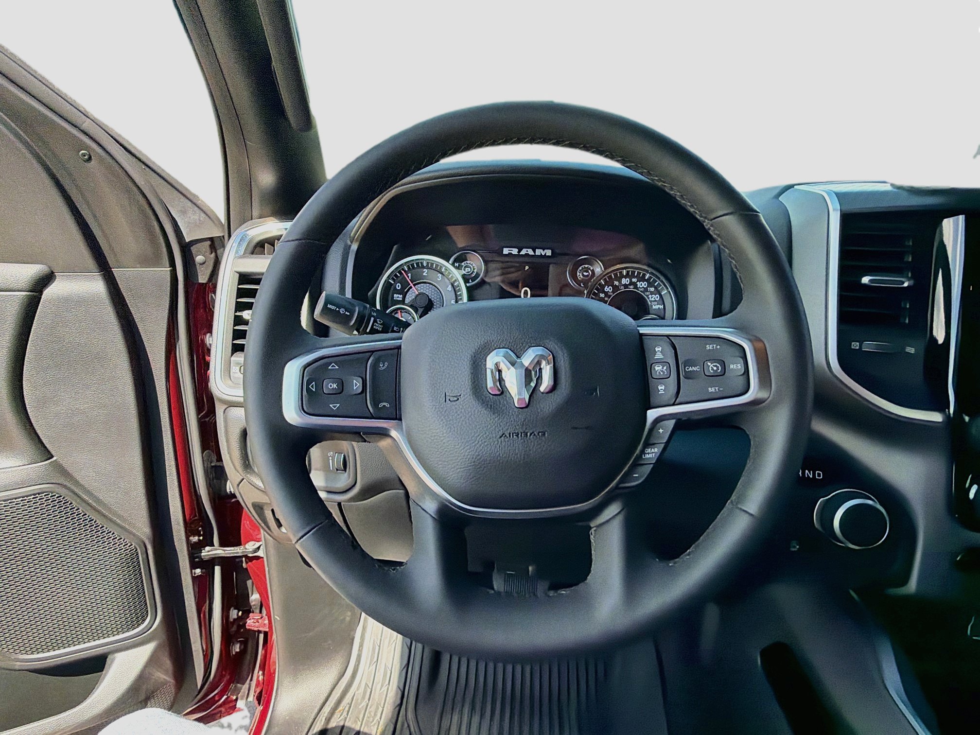Used 2025 RAM 1500 Big Horn RWD image 11