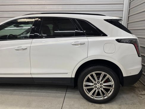Used 2022 Cadillac XT5 Sportv w/ Technology Package AWD/4WD image 5