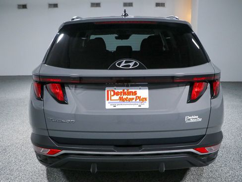 Used 2024 Hyundai Tucson SEL FWD image 8