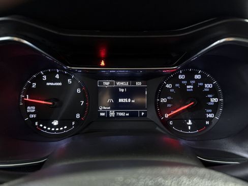 Used 2023 Chevrolet TrailBlazer LT AWD/4WD image 33