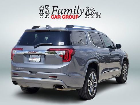 Used 2020 GMC Acadia Denali w/ Technology Package FWD image 4