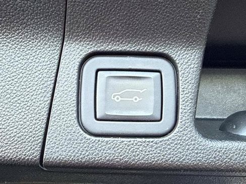 Used 2023 GMC Acadia SLE w/ Driver Convenience Package AWD/4WD image 34