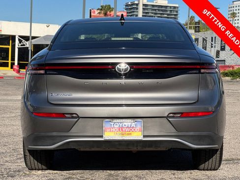 Certified 2025 Toyota Crown XLE image 5