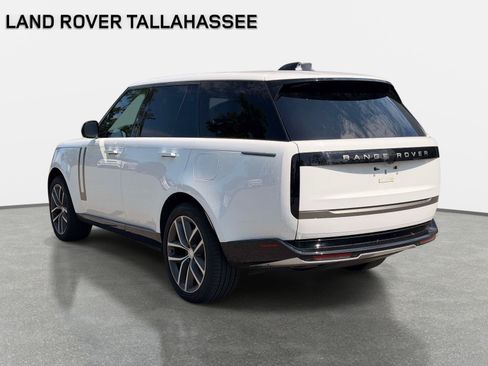 Used 2025 Land Rover Range Rover SE AWD/4WD image 7