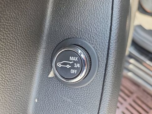 Certified 2023 Chevrolet Traverse LT AWD/4WD image 27