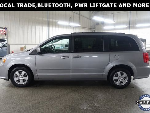 Used 2013 Dodge Grand Caravan SXT w/ Rear Park Assist Pkg image 5
