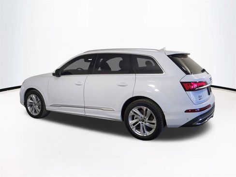 Used 2023 Audi Q7 3.0T Prestige image 7