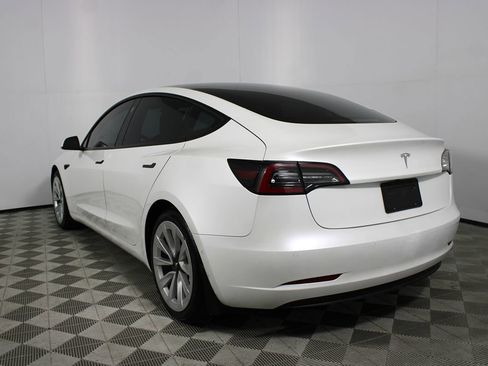 Used 2021 Tesla Model 3 Standard Range Plus RWD image 31