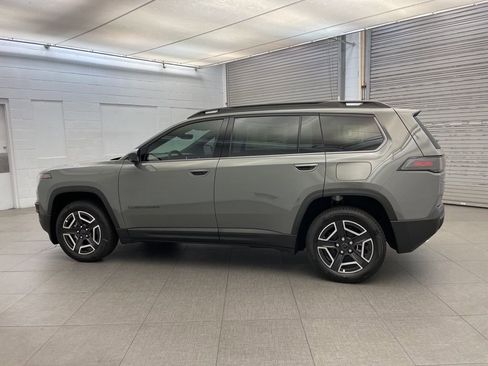 New 2026 Jeep Cherokee Limited image 8