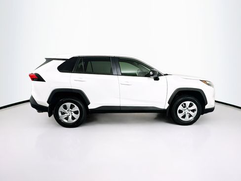 Used 2025 Toyota RAV4 LE image 10