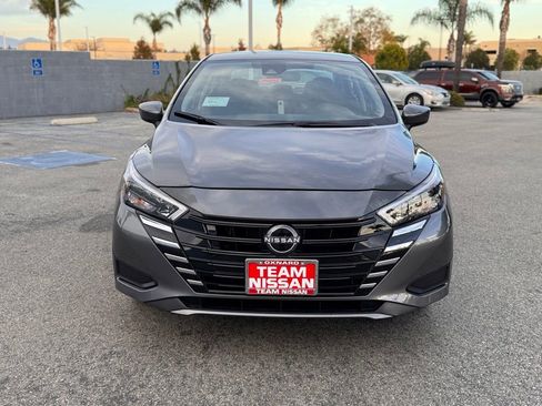 New 2025 Nissan Versa SV image 3