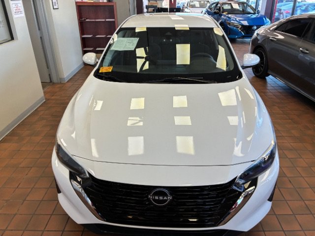 Used 2024 Nissan Sentra S FWD image 6
