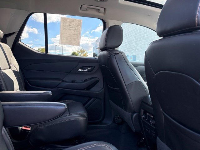 Used 2018 Chevrolet Traverse Premier AWD/4WD image 17