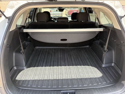 Used 2023 Kia Sorento LX FWD image 28
