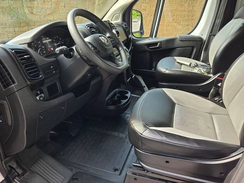 Used 2023 RAM ProMaster 2500 FWD image 16