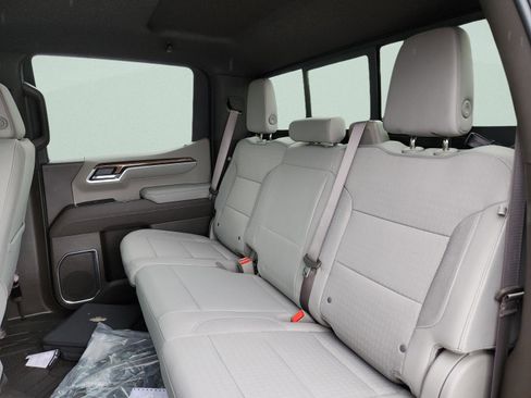 New 2026 Chevrolet Silverado 1500 LT w/ Convenience Package II image 23